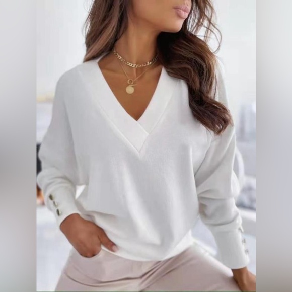 V-Neck Long Sleeve Sweatshirt red - Picture 10 of 11